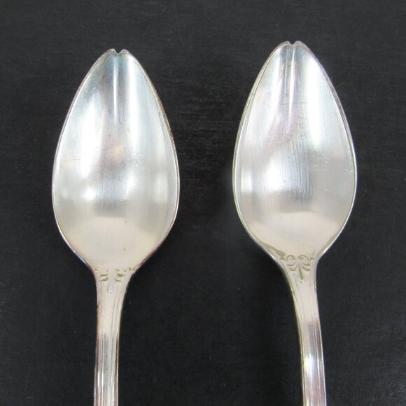 Reed & Barton Pompeian Greek Key & Scrollwork Design Dessert Fork Lot of 4 Vntg - Picture 2 of 12